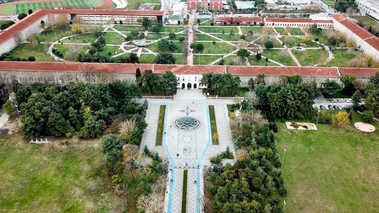 Yıldız Teknik Üniversitesi 1
