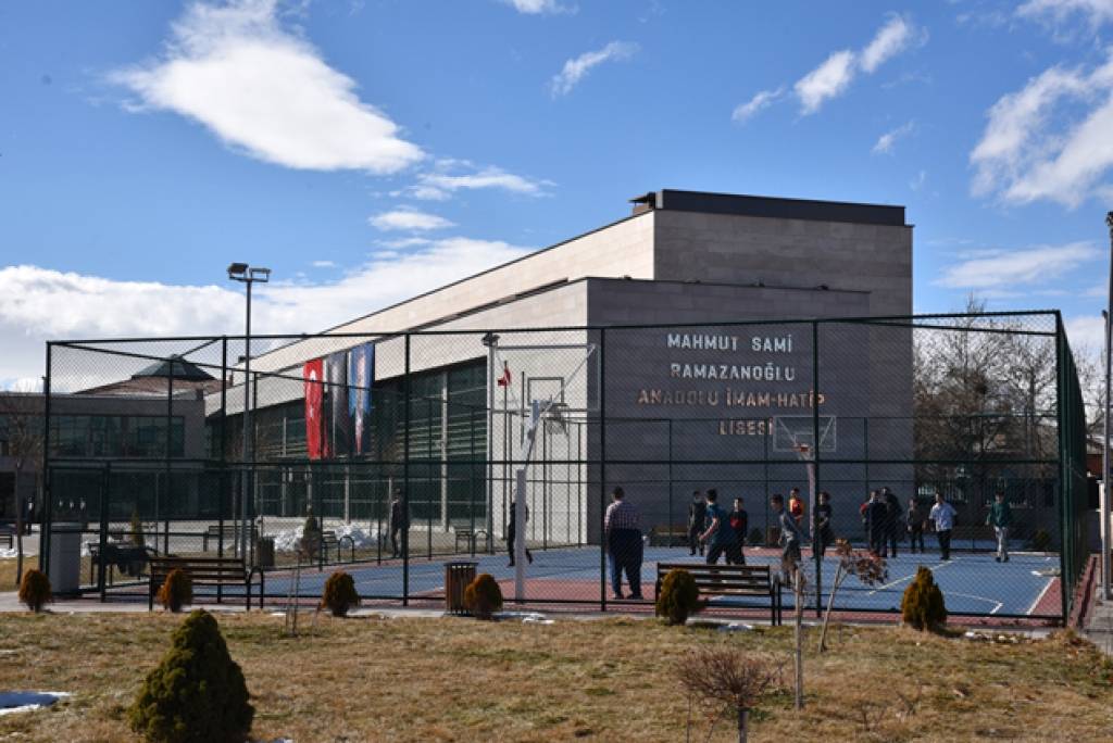 Konya’nın En İyi 10 Lisesi